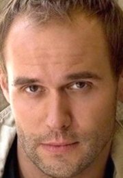 Голый Максим Аверин