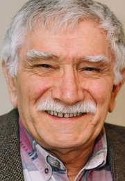 Армен Джигарханян