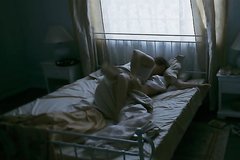 Муж грубо трахает свою знойную супругу