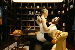 Агент недвижимости показал квартиру