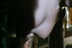 Мужик грубо изнасиловал девушку на скотобойне