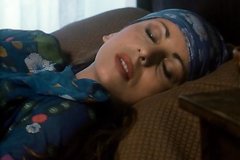 Малышка вспоминает жаркий секс с любовником