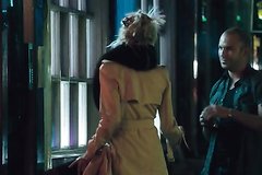 Известную актрису грязно трахают наркоманы