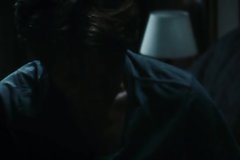 Муж изнасиловал отчаявшуюся жену