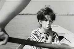 Итальянец завалил девушку на пляже