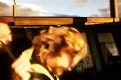 Насильник нападает на свою жертву