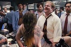 Менеджер трахает шлюху пока другие ждут очереди