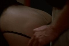 Секс после вечеринки стал объектом наблюдения инопланетян