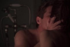 Жена отказала мужу в сексе в ванной