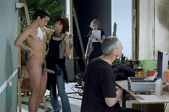 Парочка студентов готовятся к съемке в порно